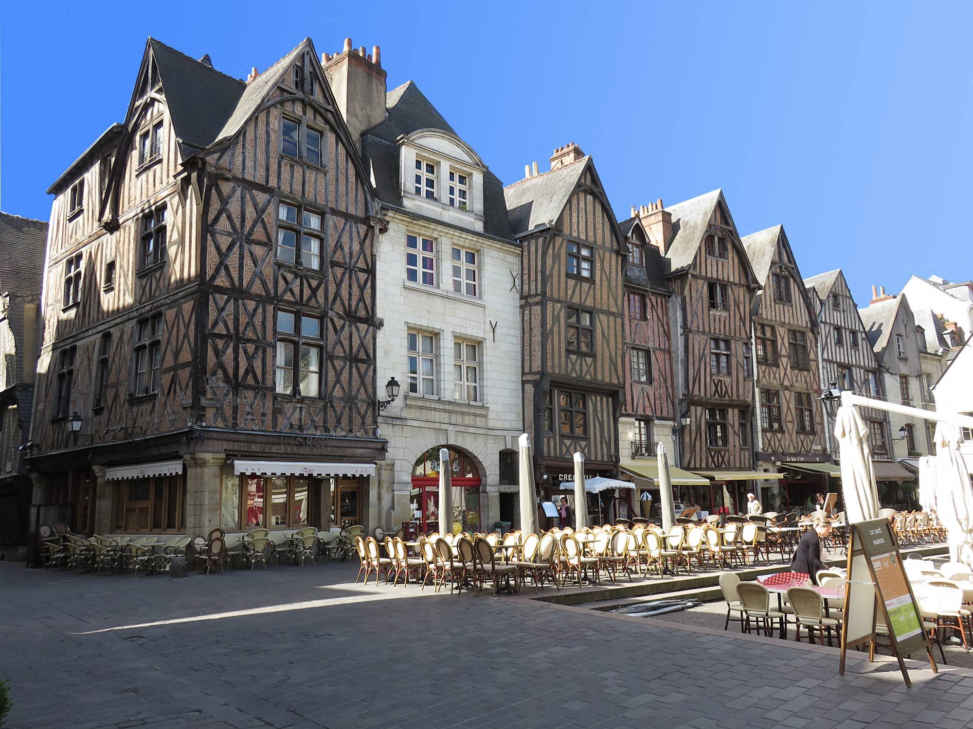 quartier strasbourg tours